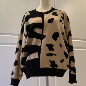 Glamaker Size Medium Black and Creme